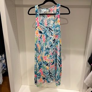 Lilly Pulitzer size medium pull over dress